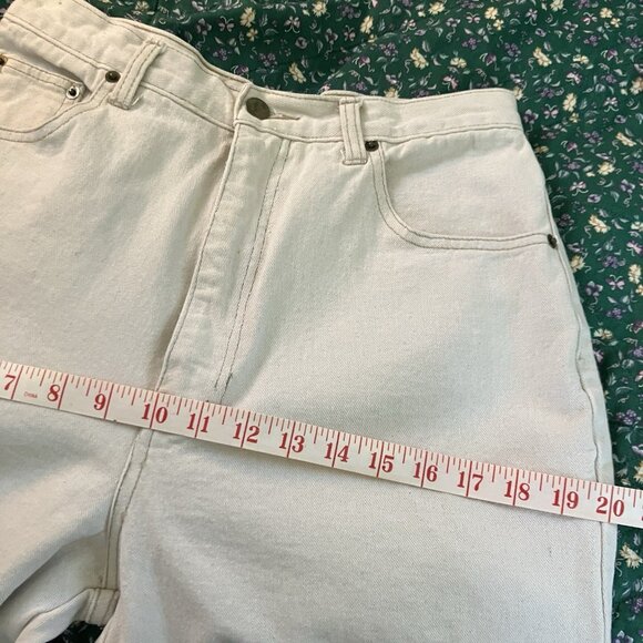 Vintage Spirit Denim Mom Jeans Womens High Rise Off White 90s Neutral Minimalist - Picture 8 of 9